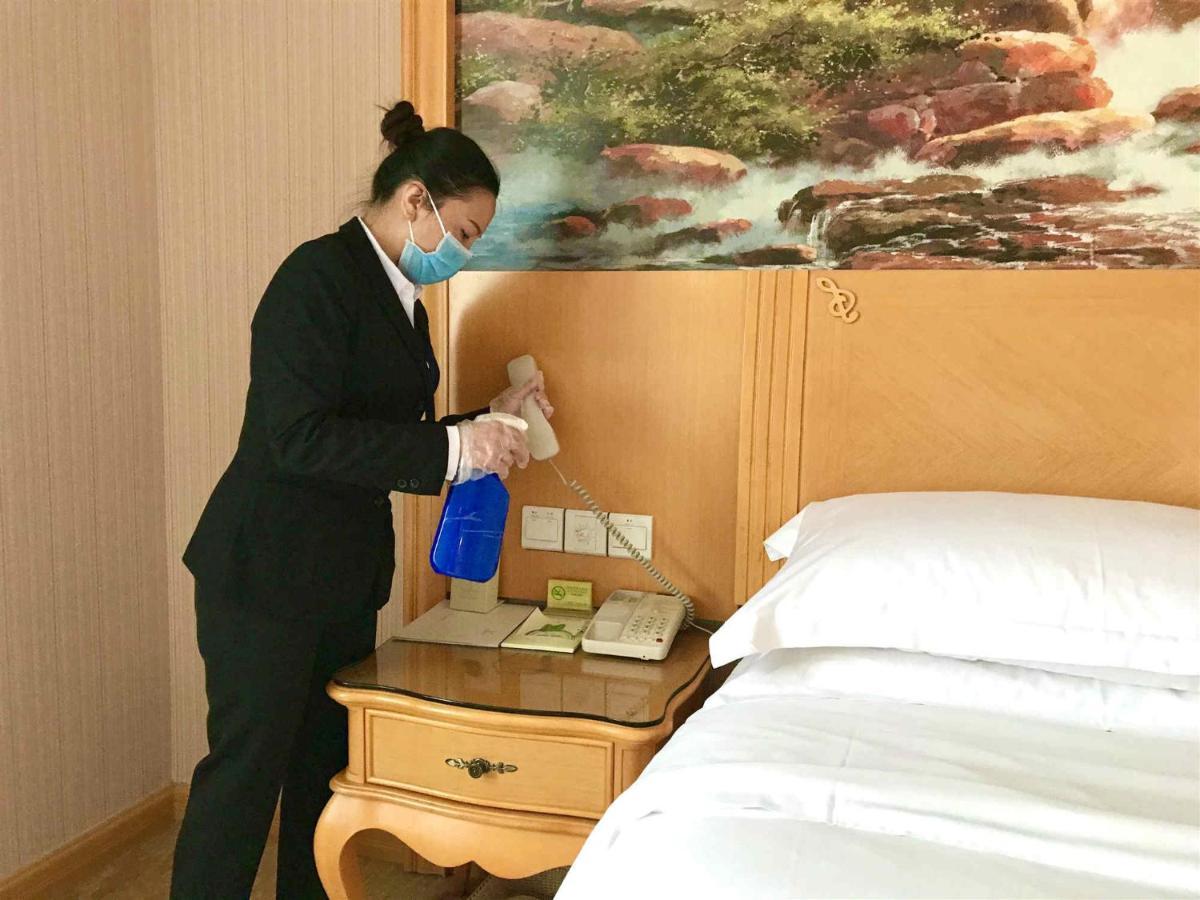 Vienna International Hotel Shenzhen Guangming Avenue מראה חיצוני תמונה